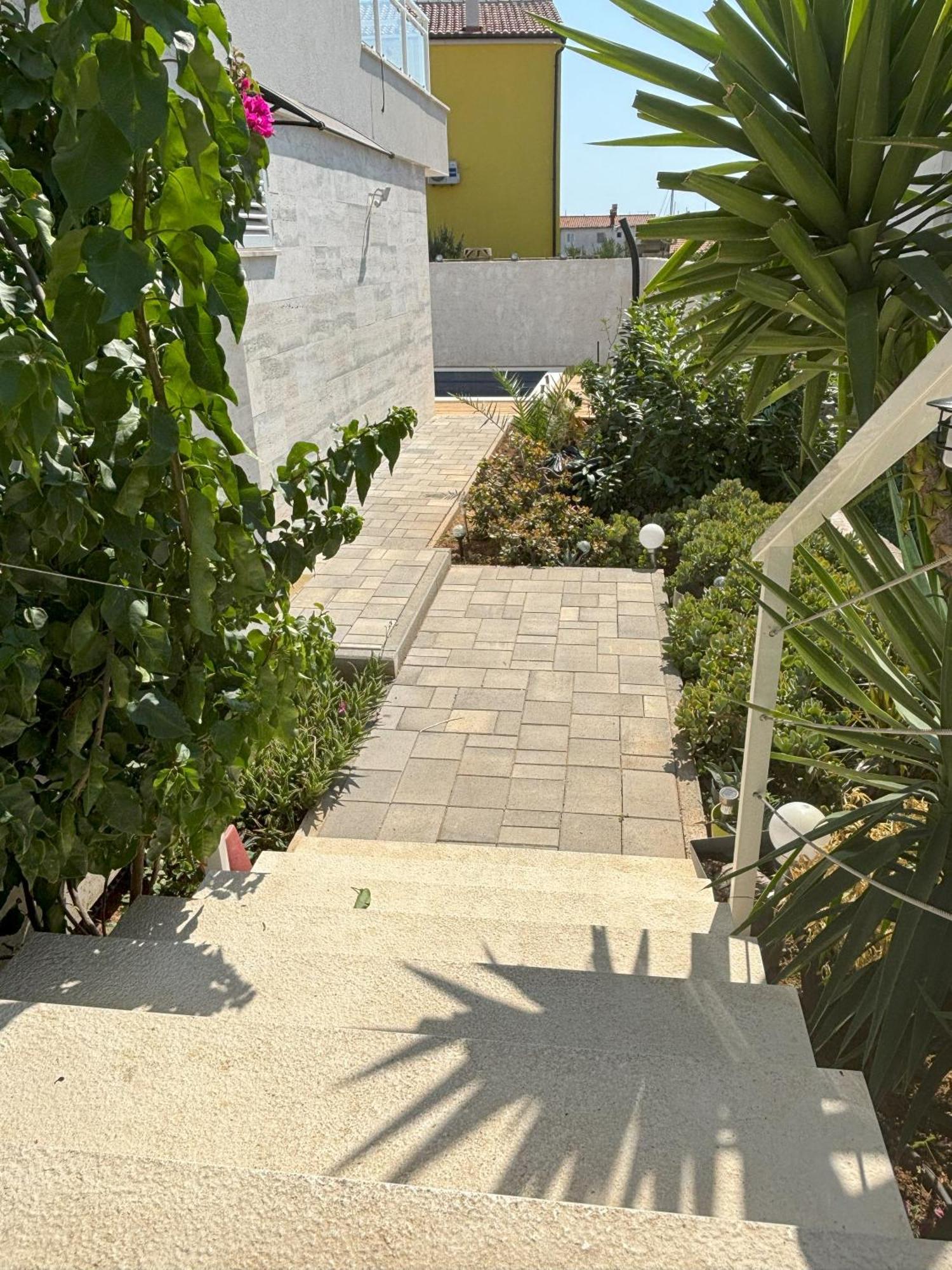 Vila Regina Apartment Regina With Swimming Pool Jezera Exterior foto